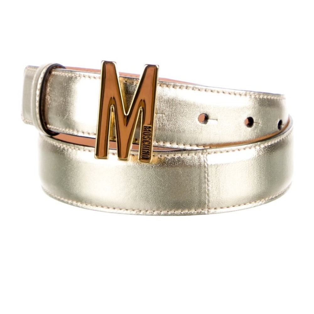 Moschino Women’s Gold Metallic Belt with M Buckle in pristine condition